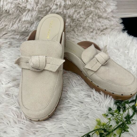 COLE HAAN All Day Bow Suede Clogs in Cream Platform Heel size 7B Womens‎ - Picture 1 of 9